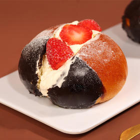 意式酸奶冰面包（草莓味）