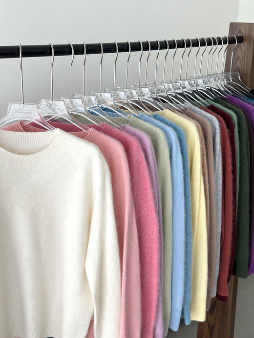 新增开衫、马甲~主打毛衣界的“皮草”拉毛2.0升级版！【岛精无缝一体工艺】 🔺95.7%澳洲塔斯马尼亚羊毛+4.3%山羊绒的黄金配比✨全球顶级毛料之一 商品图14