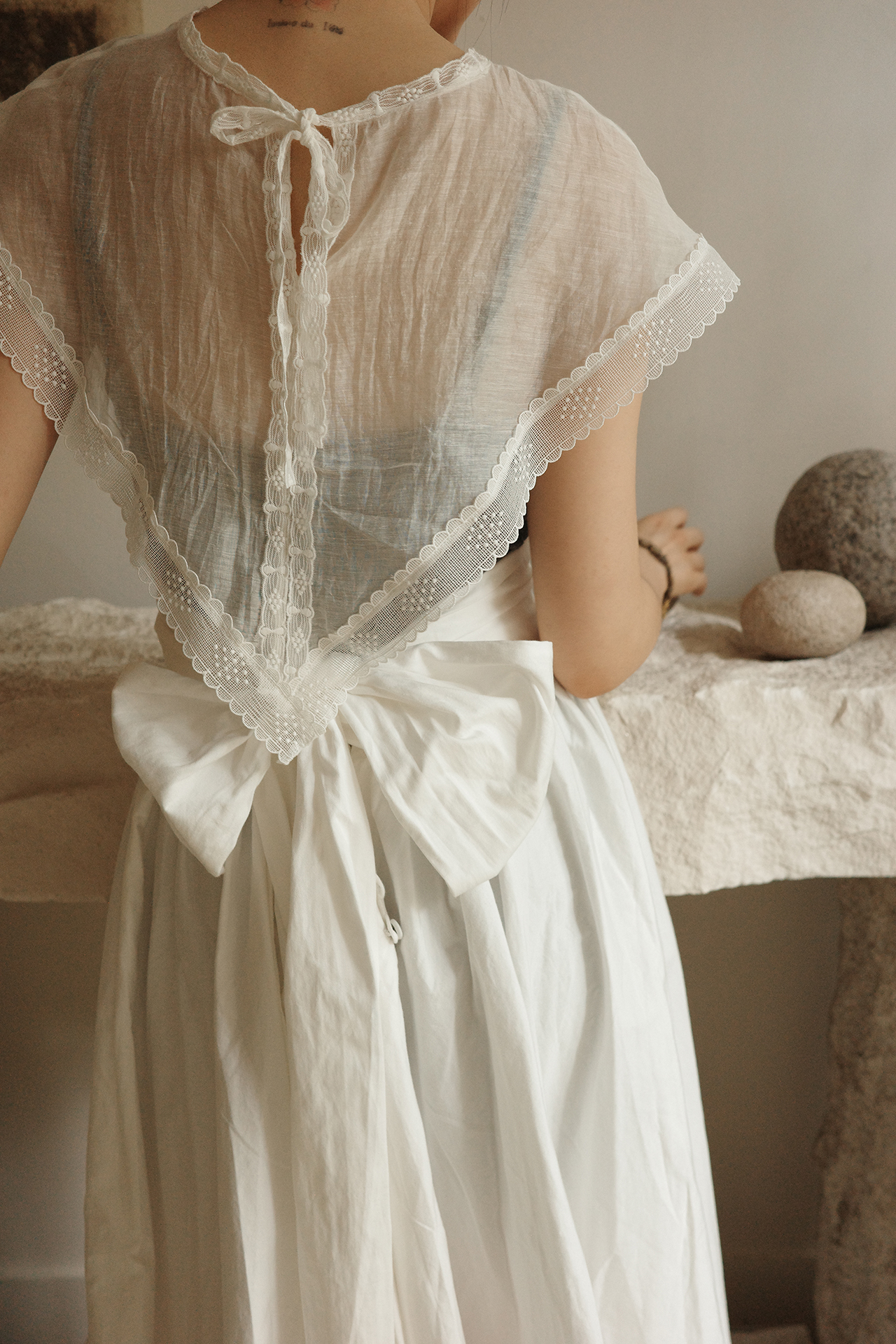 亚麻真丝棉 - 古典蕾丝小披