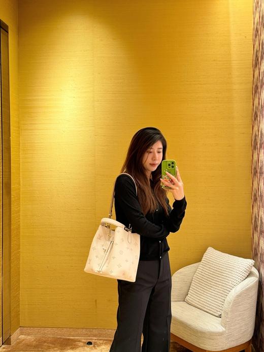 驴家 4月新品 NÉONOÉ中号手袋水桶包（JPH） 商品图5