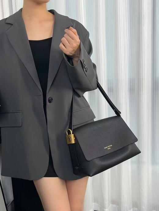 驴家LV Low Key messenger 复古金色五金件皮革饰边 小牛皮 腋下包手提单肩包 (JPH) 商品图2