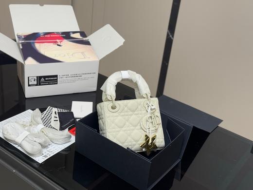 D072248时尚气质单品戴妃磨砂款手提包女包 商品图9