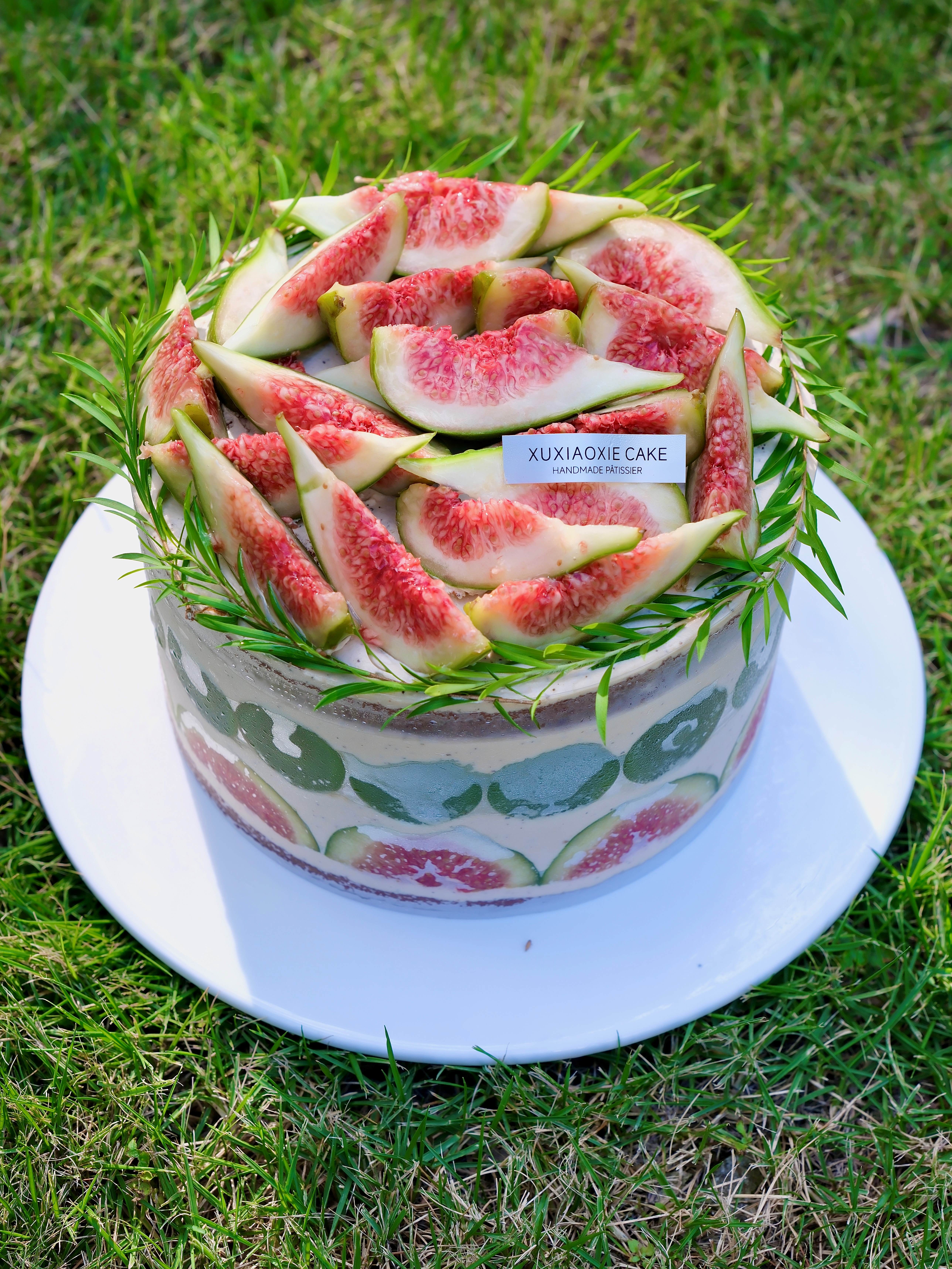 【佛手柑伯爵无花果】山东威海空运无花果、阳光玫瑰青提、佛手柑凝乳，红酒肉桂无花果酱的组合，最终归于平衡的高级。