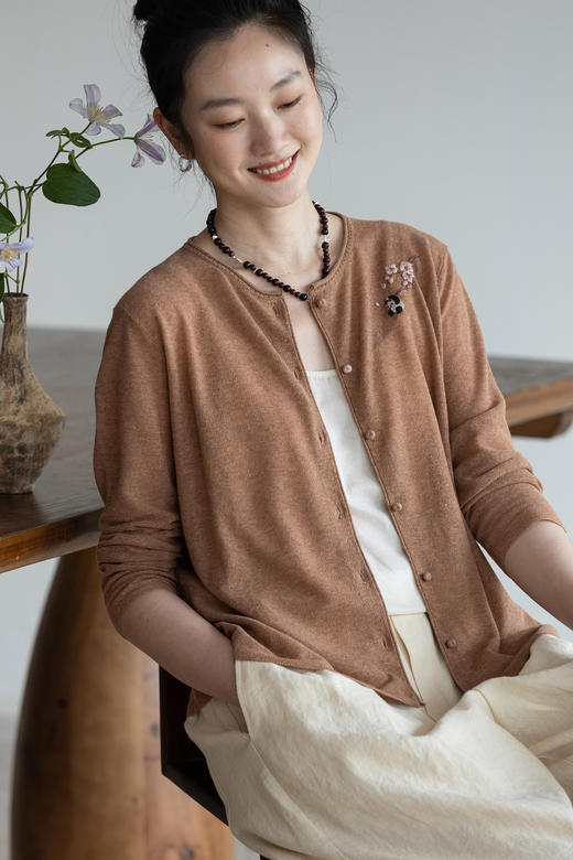牧衣游原创 手绣棉麻混纺薄毛织外套柔软舒爽百搭开衫 编织时光 商品图5