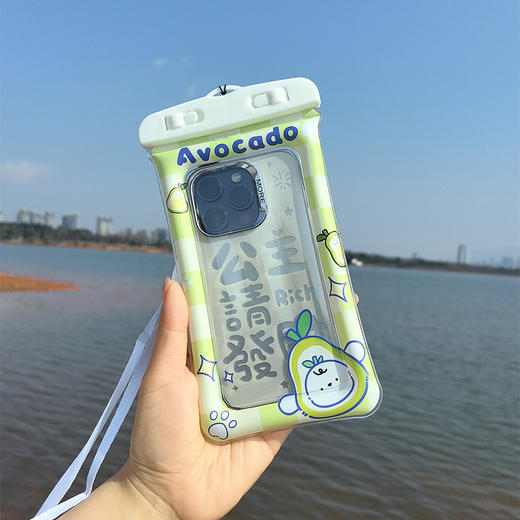 【超值19.9任选3个！包邮到家！】2025简约可爱卡通手机防水袋 气囊可触屏保护套 漂流游泳手机袋-QA 商品图7