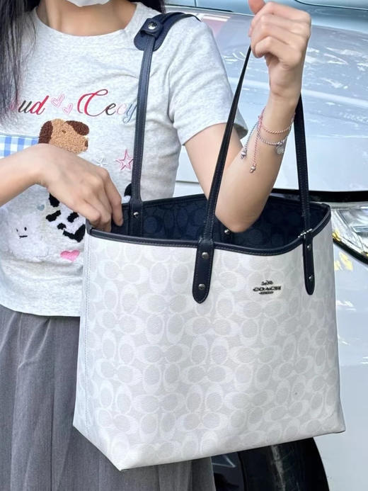 代工厂蔻家经典双面托特妈咪包 商品图1