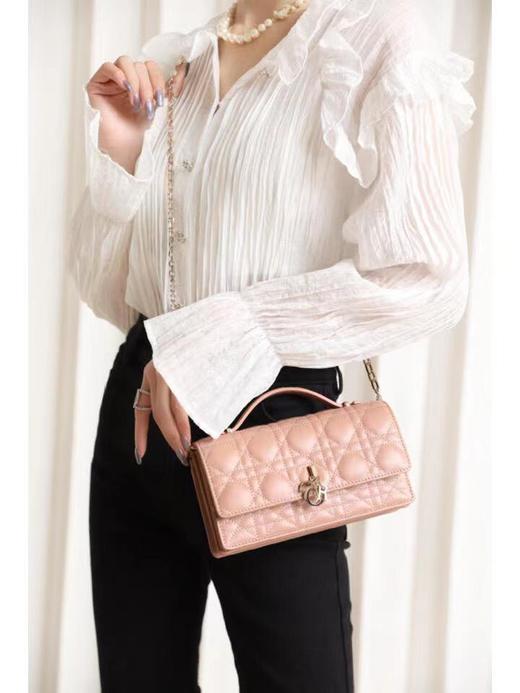迪奥-lady  珍珠手拿包（LZ） 商品图13