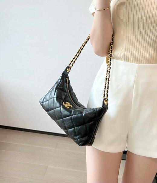 香奈儿 春夏 金币链条饺子包 黑色（LZ） 商品图6