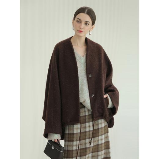 COCOBELLA蝙蝠袖毛呢外套秋冬水波纹质感斗篷呢子大衣WL3222 商品图2