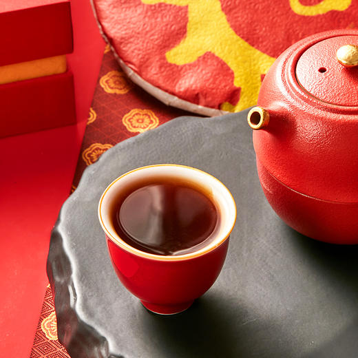 雀牌·露华春-年年福礼盒357g 商品图0