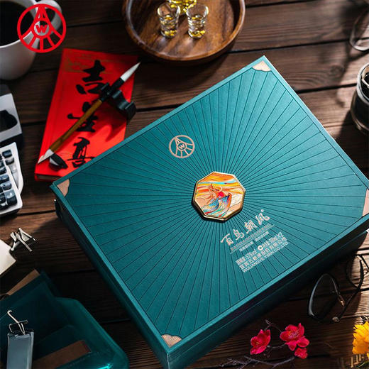 【百鸟朝凤.彩韵礼盒】52度浓香型白酒百鸟献瑞，凤鸣九州，古法纯粮酿造，每一滴都是祥瑞之味。 商品图5