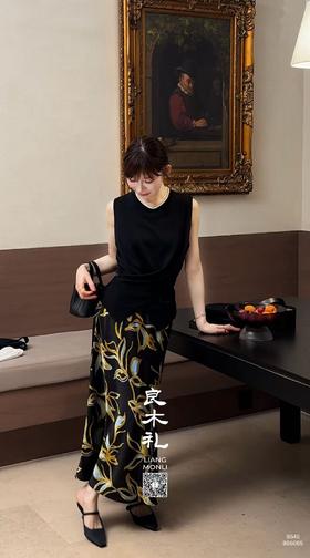 简约——美莉诺羊毛背心