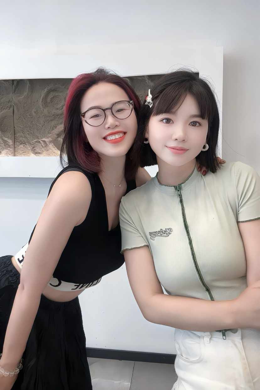 美丽魔发师！Zest Salon【Summer专属】剪发/烫染/发质矫正 承包你的一整年的美丽~