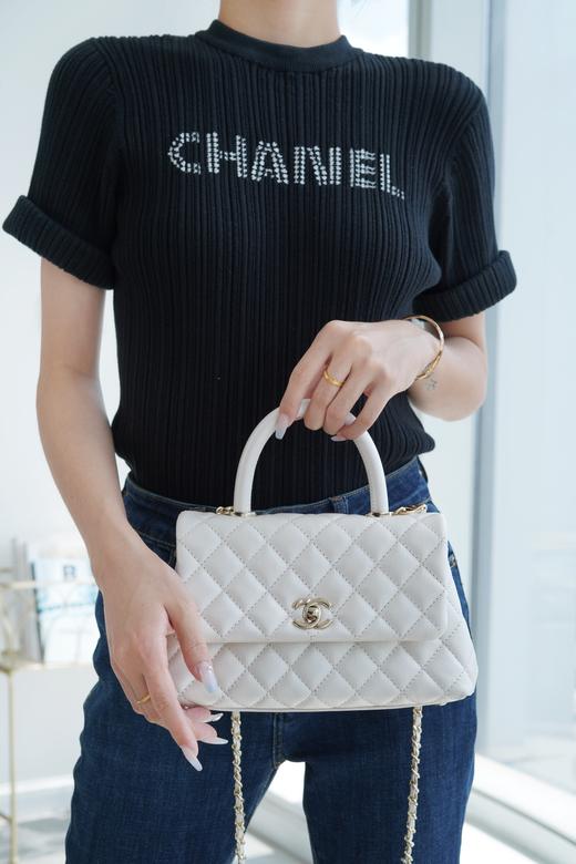 香奈儿 新款牛皮手柄 小号 珍珠白（LZ） 商品图5