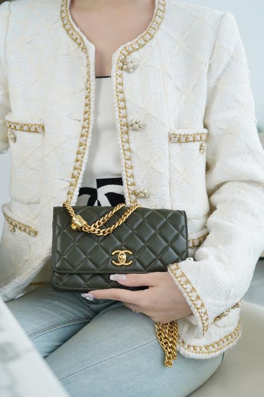 香奈儿 22k 正品皮 小金柱 调节扣woc包（LZ） 商品图6