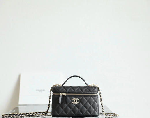 香奈儿25P春夏 爱心钻扣盒子 黑色 （LZ） 商品图1