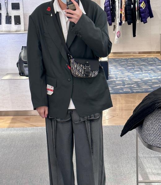 迪奥 米色和黑色 Obique 印花面料和黑色粒面牛皮革搭配翻盖男士马鞍斜跨包（LZ） 商品图2