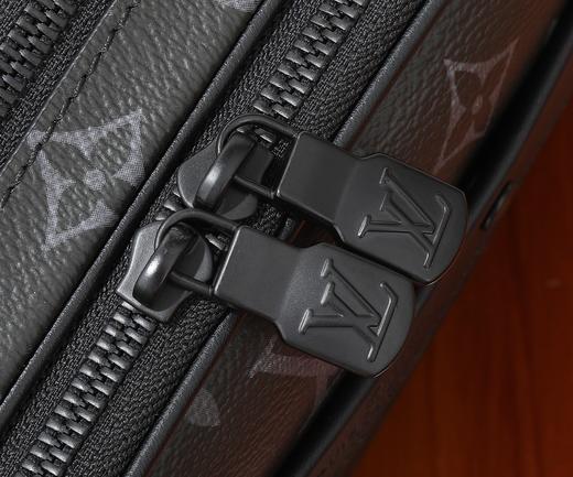 驴家  Alpha 男士邮差包(JPH) 商品图7