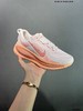 点此购买 耐克Air Zoom Vomero 18登月18代涡轮增压男女款全掌气垫运动鞋 98 324884 商品缩略图6
