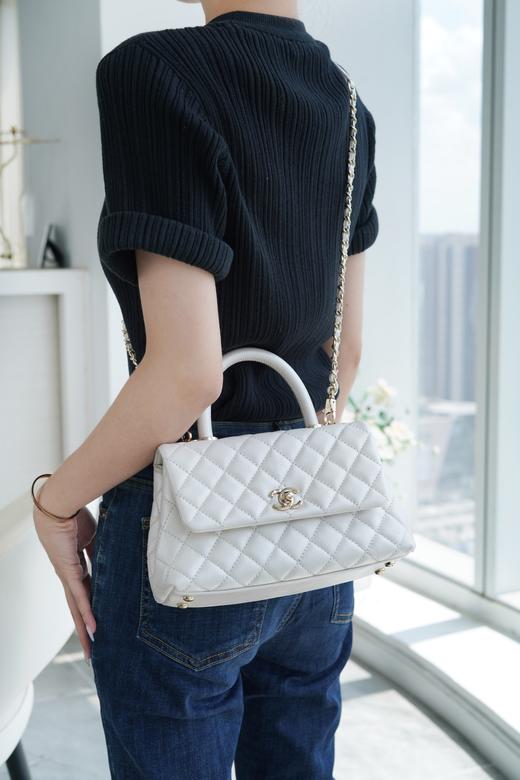 香奈儿 新款牛皮手柄 小号 珍珠白（LZ） 商品图6