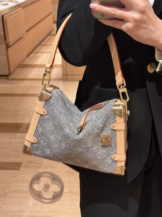 驴家LV SIDETRUNK灰丹宁金属件 S-lock锁扣棉斜挎单肩手提包 中号(JPH) 商品图3