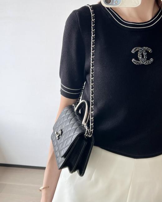 香奈儿 25P春夏 金属手柄风琴包 黑色（LZ） 商品图2