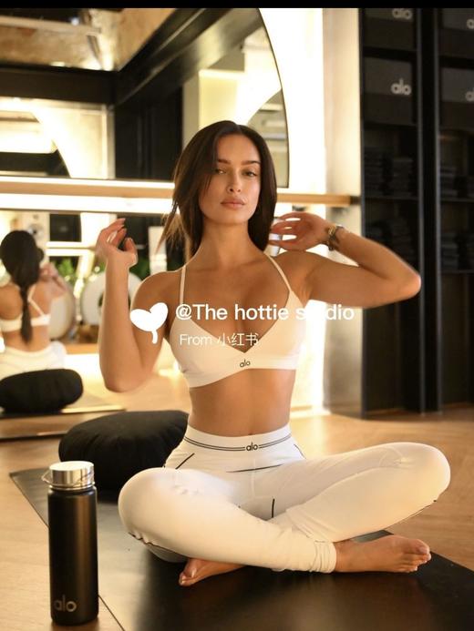 原厂正品韩国超多明星博主都在用!Alo Water Bottle720ml的铝制保温杯  720ml 商品图1