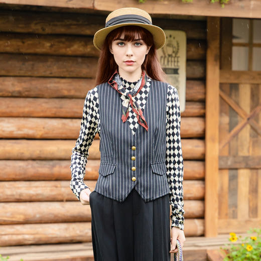 谜底无领西装马甲女2025秋新款复古风通勤条纹修身马夹257MM7722 商品图0