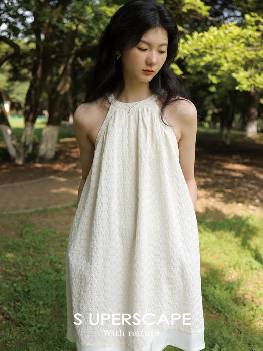 素舶  全棉肌理感亲肤透气绣花挂脖遮副乳短款连衣裙SUPERSCAPE 商品图2