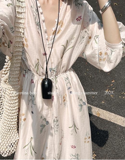 小众V领法式风情花卉排扣慵懒风显瘦连衣裙 商品图4