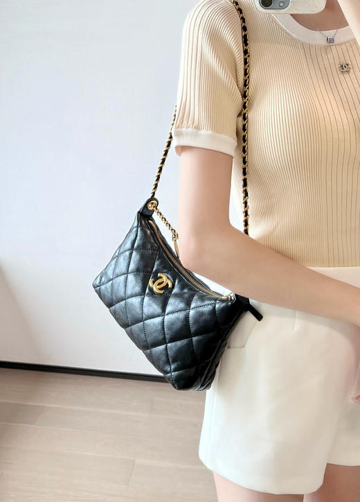 香奈儿 春夏 金币链条饺子包 黑色（LZ） 商品图4