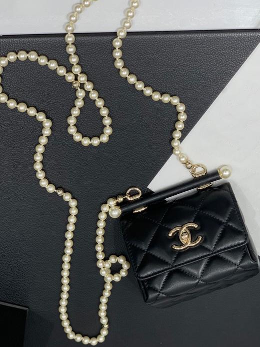 香奈儿 24S 珍珠链mini三角包黑色链条包（LZ） 商品图3