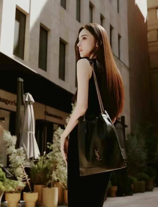 圣罗兰 Jamie 24 新款垃圾袋  （LZ） 商品图3