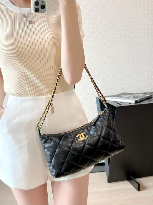 香奈儿 春夏 金币链条饺子包 黑色（LZ） 商品图2