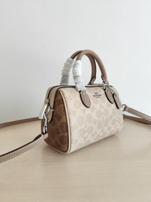 COACH蔻驰可拆卸肩带 PVC 波士顿包单肩斜挎手提包 小号 女款 奶茶色（CB） 商品图2