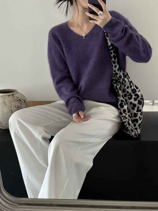 新增开衫、马甲~主打毛衣界的“皮草”拉毛2.0升级版！【岛精无缝一体工艺】 🔺95.7%澳洲塔斯马尼亚羊毛+4.3%山羊绒的黄金配比✨全球顶级毛料之一 商品图3