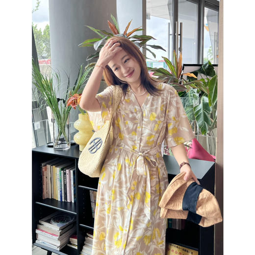 2507402    保姿 印花真丝 连衣裙 商品图8