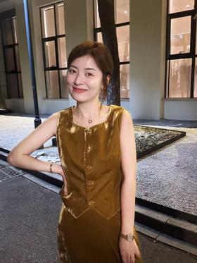 良木礼——真丝绒套装