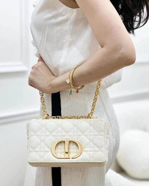 迪奥 Caro 藤格纹绗缝金属链条拼皮 柔软小牛皮 斜挎单肩包 女款 白色（LZ） 商品图2