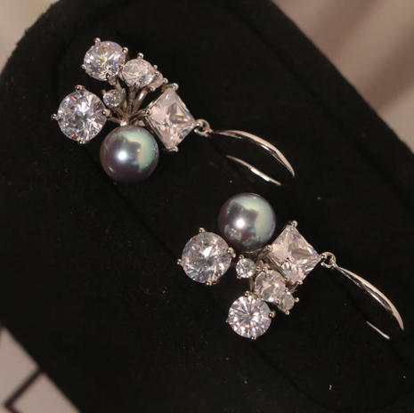 甄珠贝 akoya海水珠 真多麻色7-7.5mm 正圆ji光珠 hen白亮的一对耳勾 夏日显清凉，秋冬能提亮 百搭不挑人 商品图1