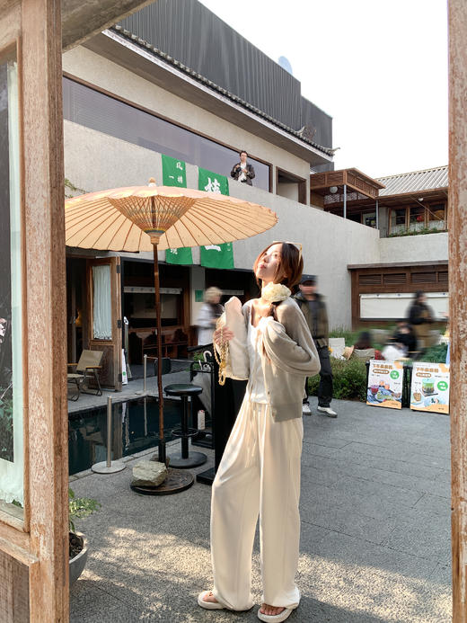 <曾小咸推荐>2色镂空针织开衫 日常149.99/件 立减90 秒杀59.99/件！！ 商品图11