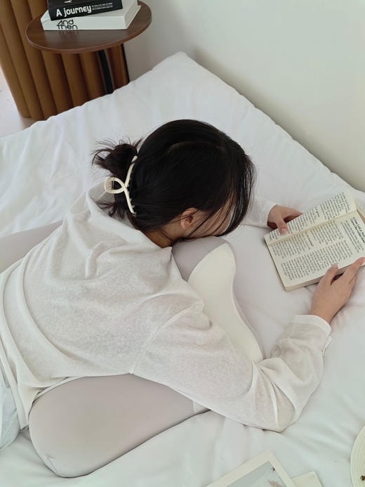 袁弘同款🔥 颈椎救星！【舒适多功能护椎枕】一枕四用，解锁躺平新姿势！人体工学の灵魂支撑 商品图6