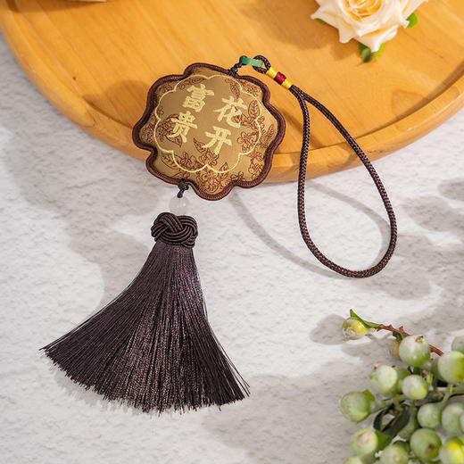 大英博物馆东方梦境系列花开富贵提花香囊 商品图1