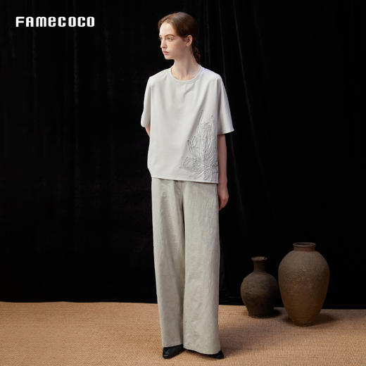 Famecoco范可儿高级感盘绳绣花宽松圆领T恤25夏穿搭新品FAD3BB007 商品图4