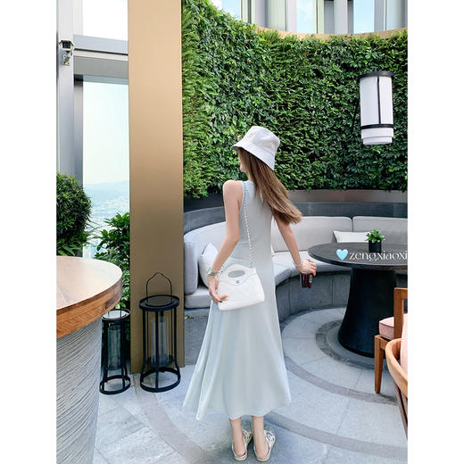 【169元任选2件】最后一波现货！韩系蓝色背心连衣裙 商品图4