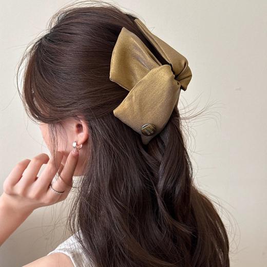 🔥卖了1.1W➕的【miu系鲨鱼夹】 气质且贵气  氛围感一下拉满🔥 商品图6