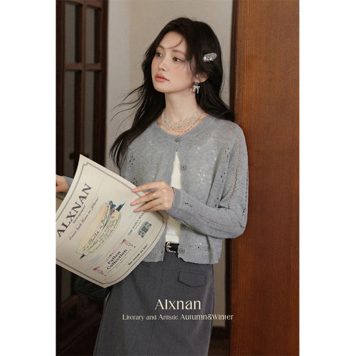 鹿向南「月缠织纹」灰色长袖毛针织衫秋季新款通勤圆领镂空开衫女 商品图2