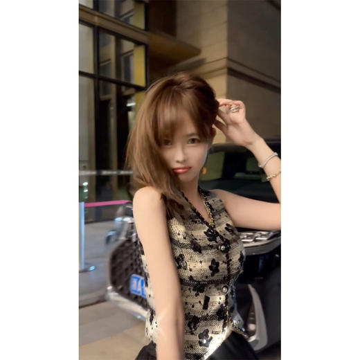 LINCHAOZHANG   LW250043 小香马甲 LQ250066 网纱蓬蓬半裙 商品图2