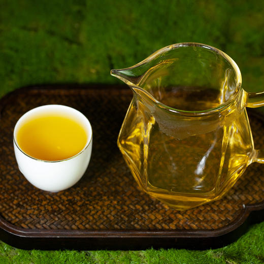 云南普洱茶叶批发2024年春茶板山云翠生茶500克袋装 商品图2