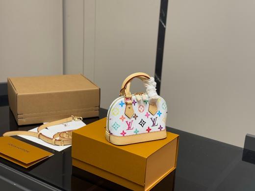 D072350百搭精典款小号Alma贝壳包单肩手提包 商品图0